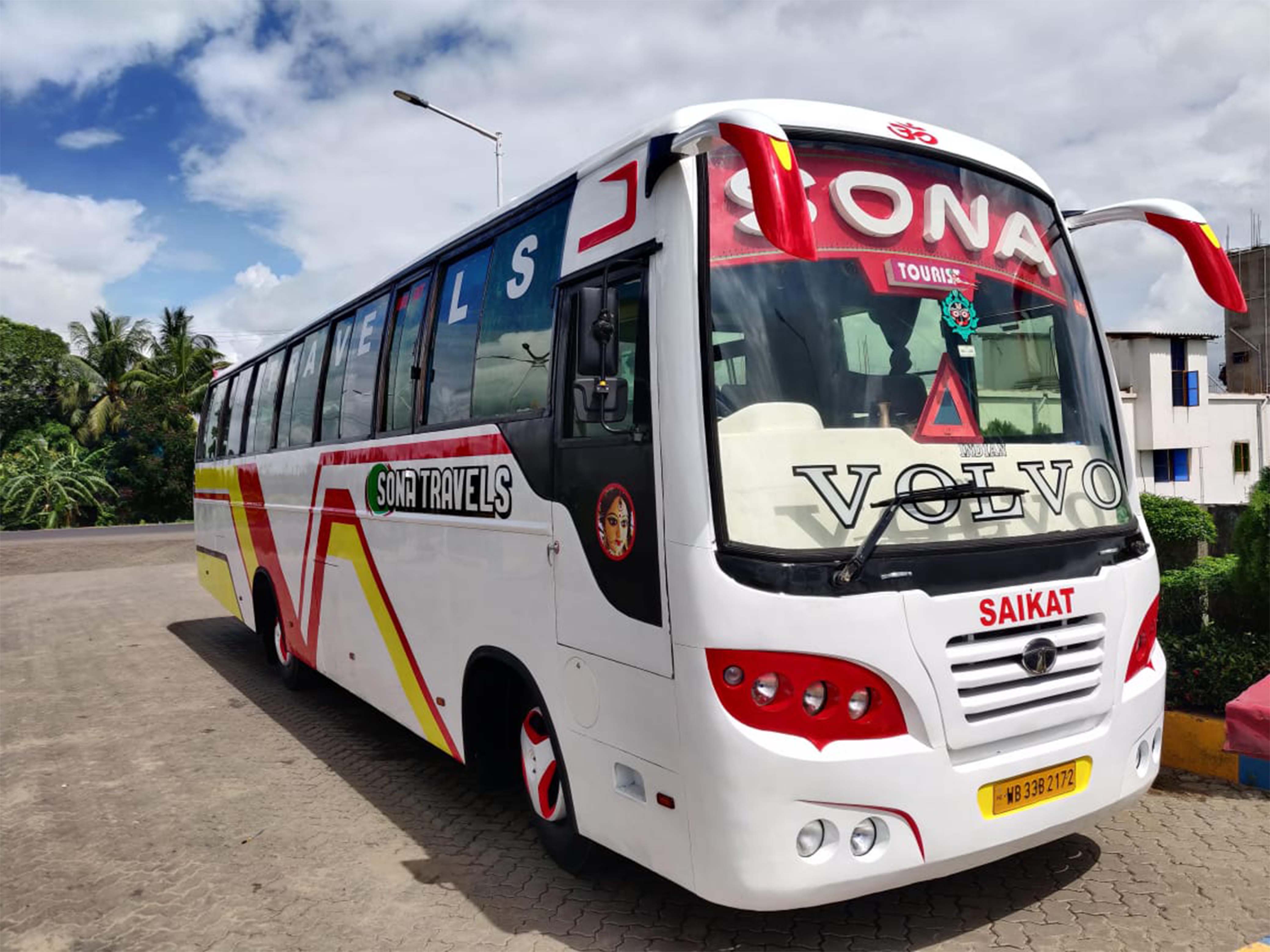 Luxury Bus
